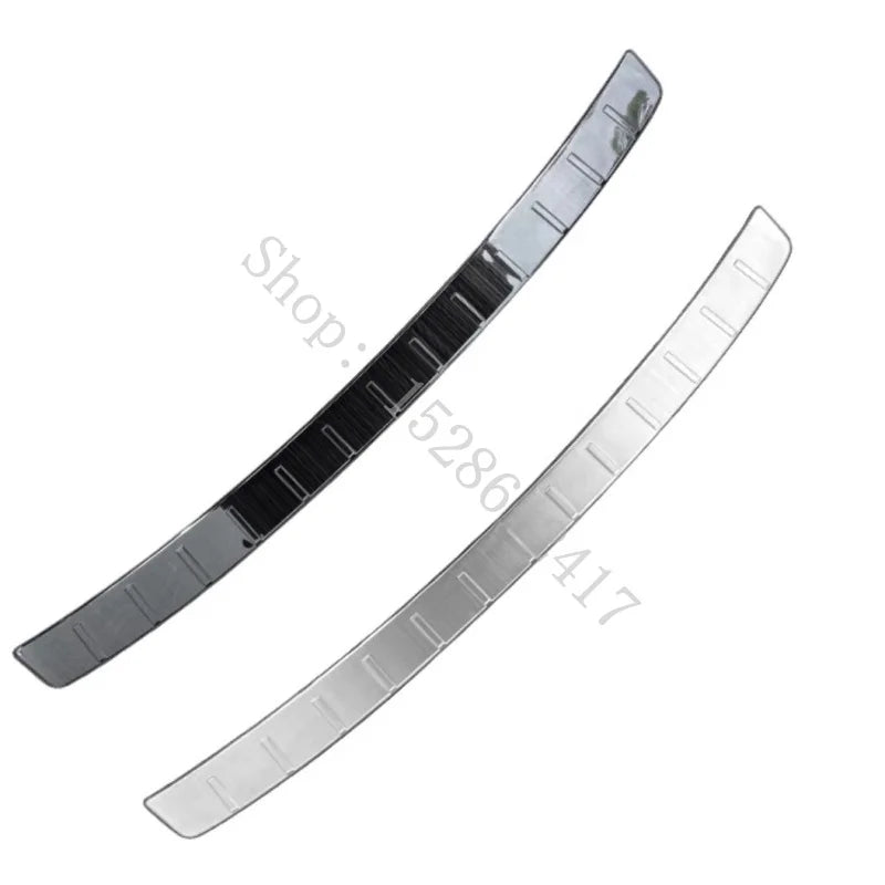 LEAP Door Sill Protector Set – Universal Car Accessory – Style 2