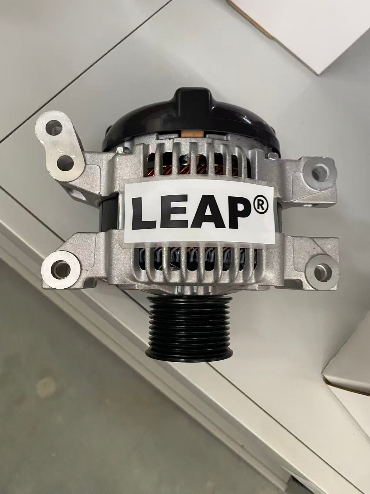 LEAP Alternator for Toyota Landcruiser VDJ76R VDJ78R VDJ79R 4.5L Diesel 07-22