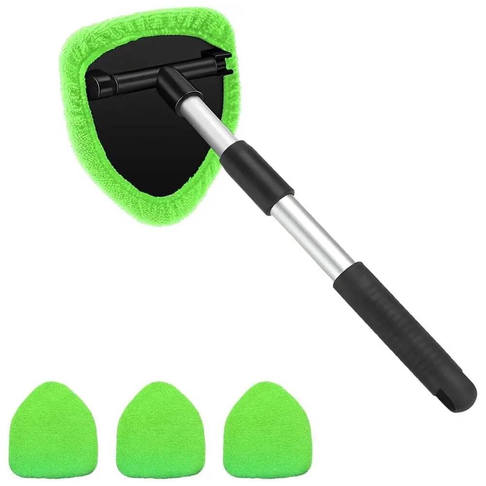 LEAP extendable car windscreen cleaner with four green microfibre pads – view 1