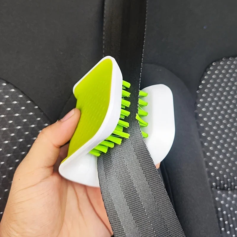 LEAP Folding Seat Belt Cleaning Brush – image 3