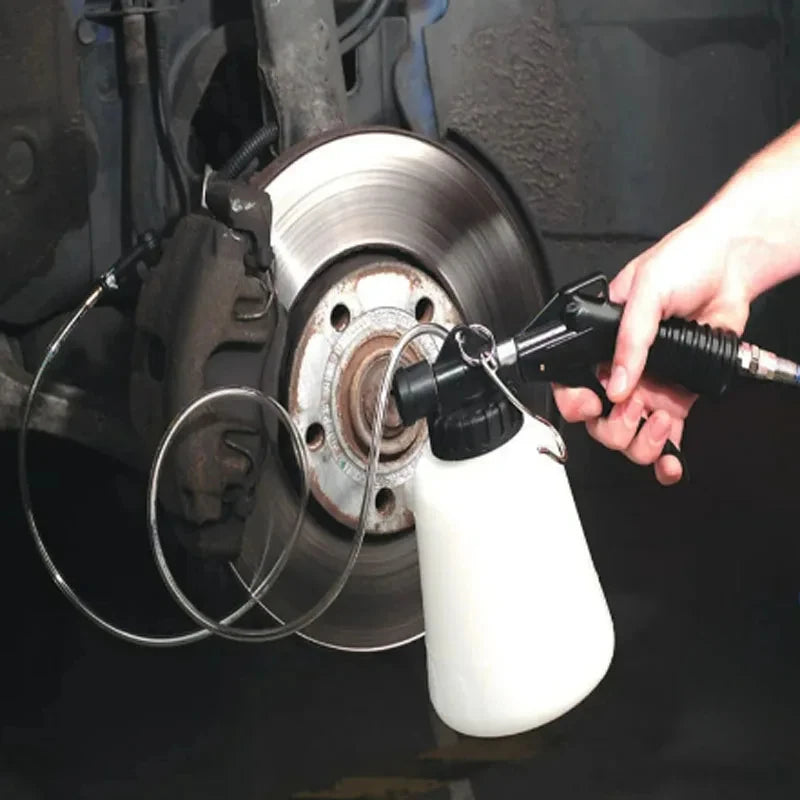 LEAP 1L Manual Brake & Clutch Fluid Bleeder Kit - view 2