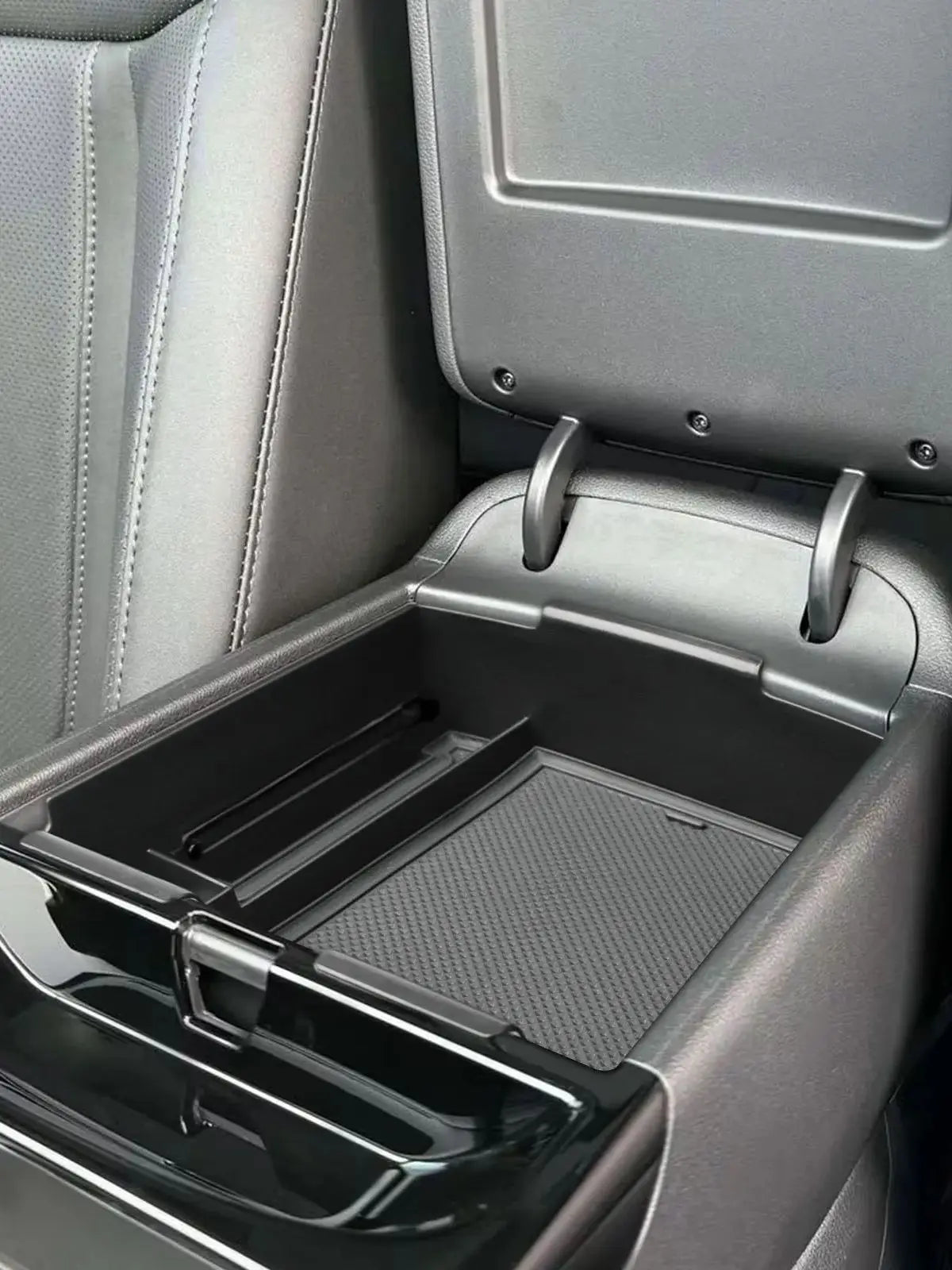 LEAP Hyundai Tucson 2025 Hybrid Centre Console Insert Tray - view 3