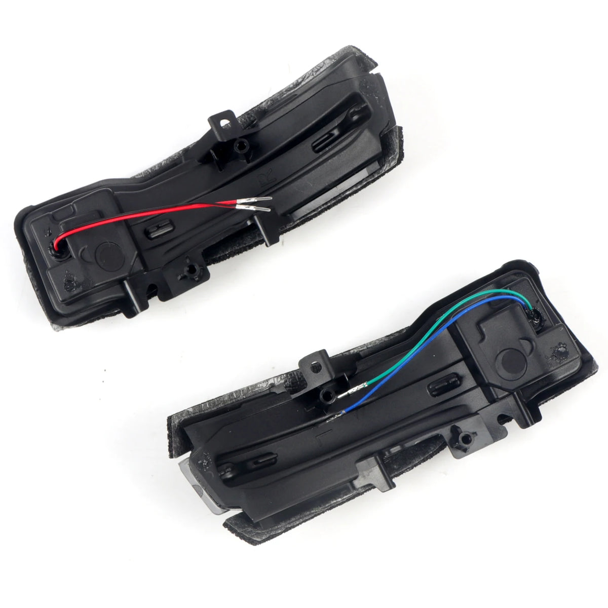 LEAP Dynamic Mirror Indicator Lights for Mitsubishi Triton 2019–2023