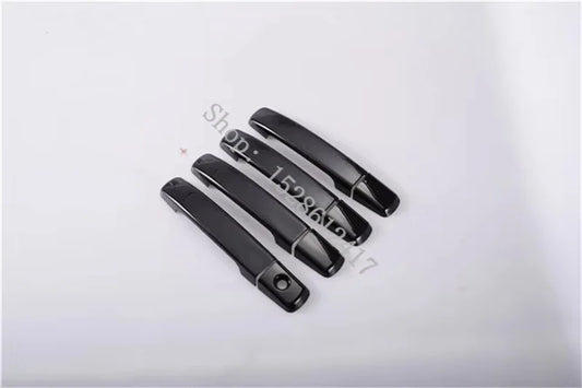 LEAP Exterior Door Trim for Nissan Navara D40 2007–2015 – Gloss Black Handles / One Keyhole