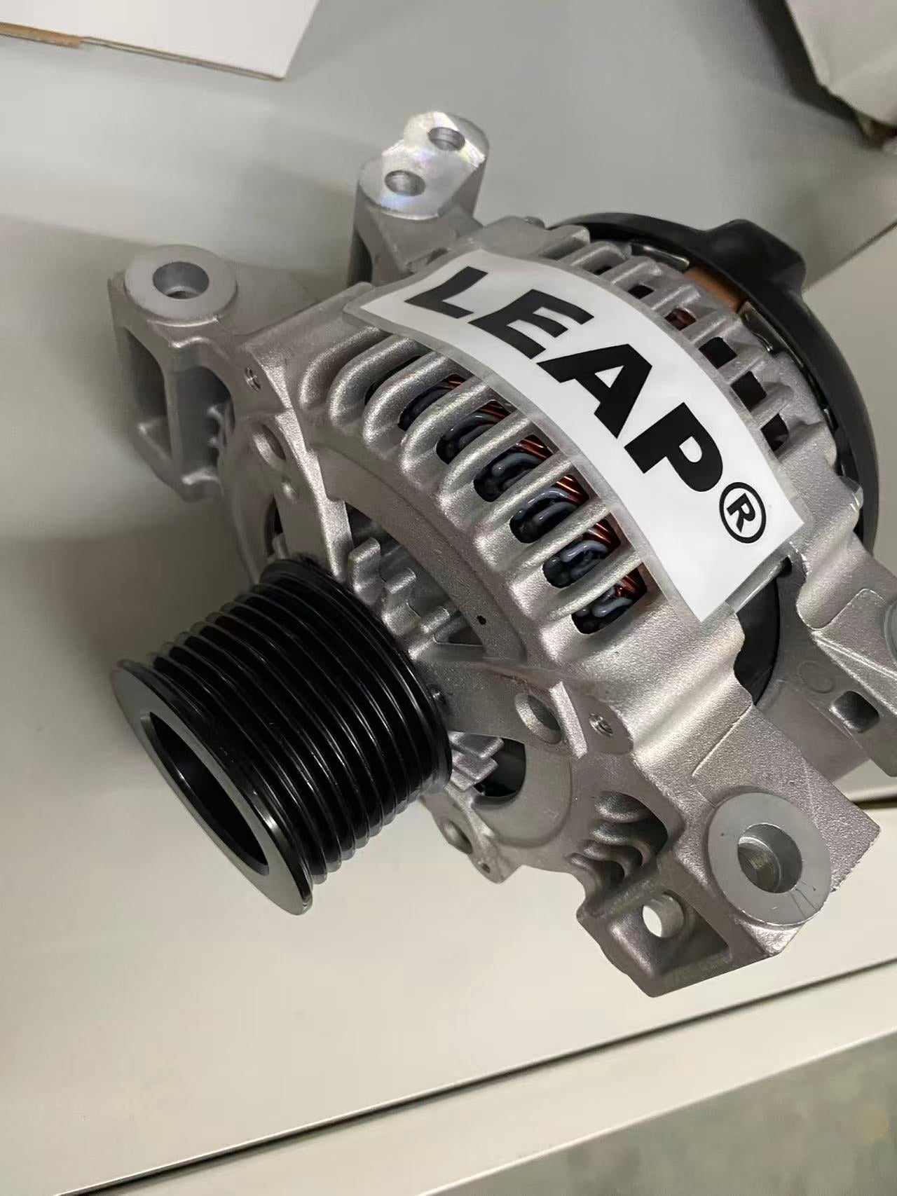 LEAP Alternator for Toyota Landcruiser VDJ76R VDJ78R VDJ79R 4.5L Diesel 07-22