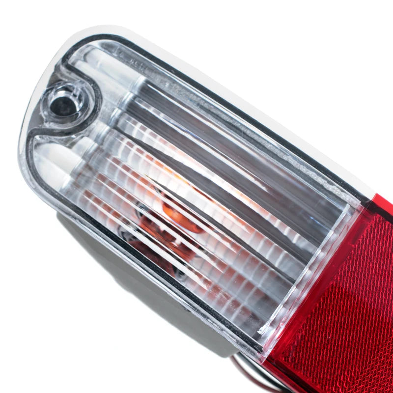 LEAP Rear Bumper Light Tail Light For Mitsubishi Pajero Montero V73 V75 V77 2003 2004 2005 2006 2007 Reflector Signal Lamp With Bulb