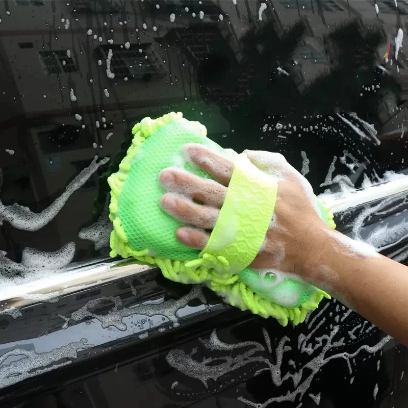 LEAP Green Microfibre Car Wash Mitt - view 2